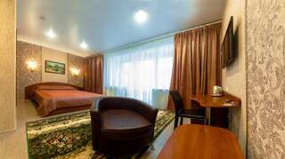 Гостиница Берег Колпино Улучшенный двухместный номер с 1 кроватью-4